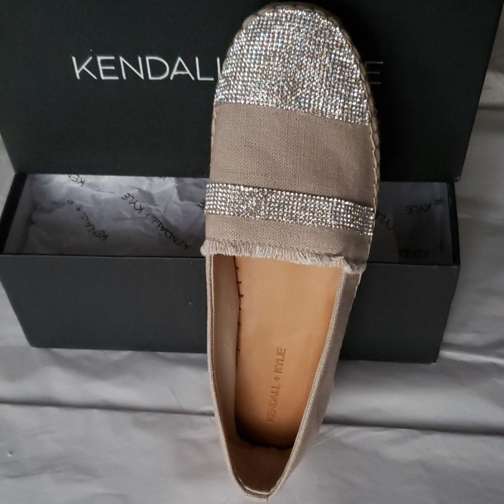 Kendall & Kylie JULES Jewel Espadrille Flats NEW - Picture 4 of 10